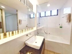 38 Amber (D15), Condominium #476290471